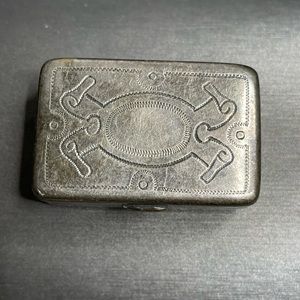 Antique Sterling Pill Box Scroll Center Early 1900’s.